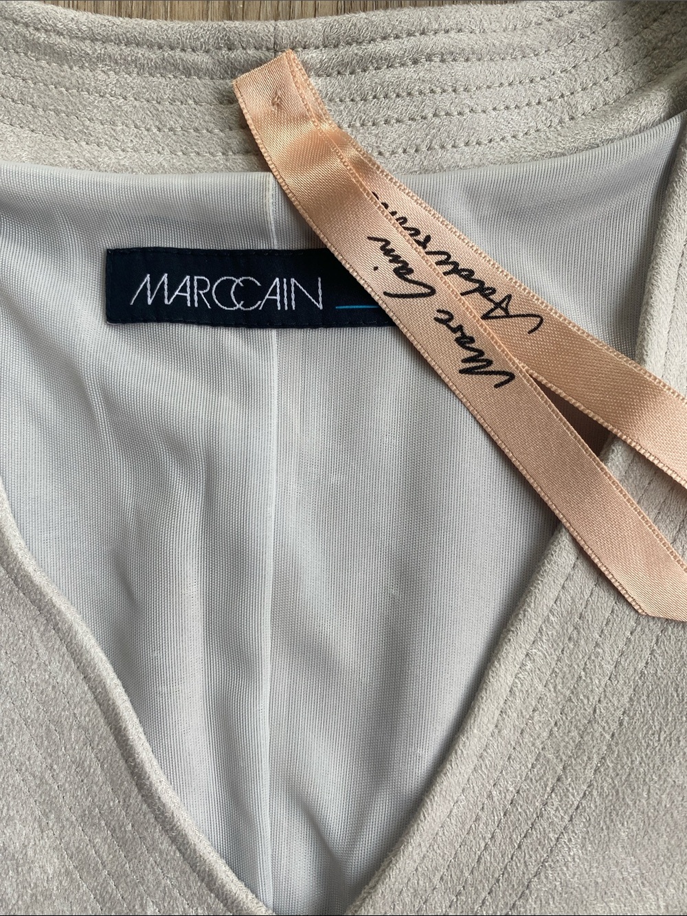 Marc Cain Faux Suede Fit & Flare Dress Neutral Beige Short Sleeve Minimalist - Picture 5 of 14